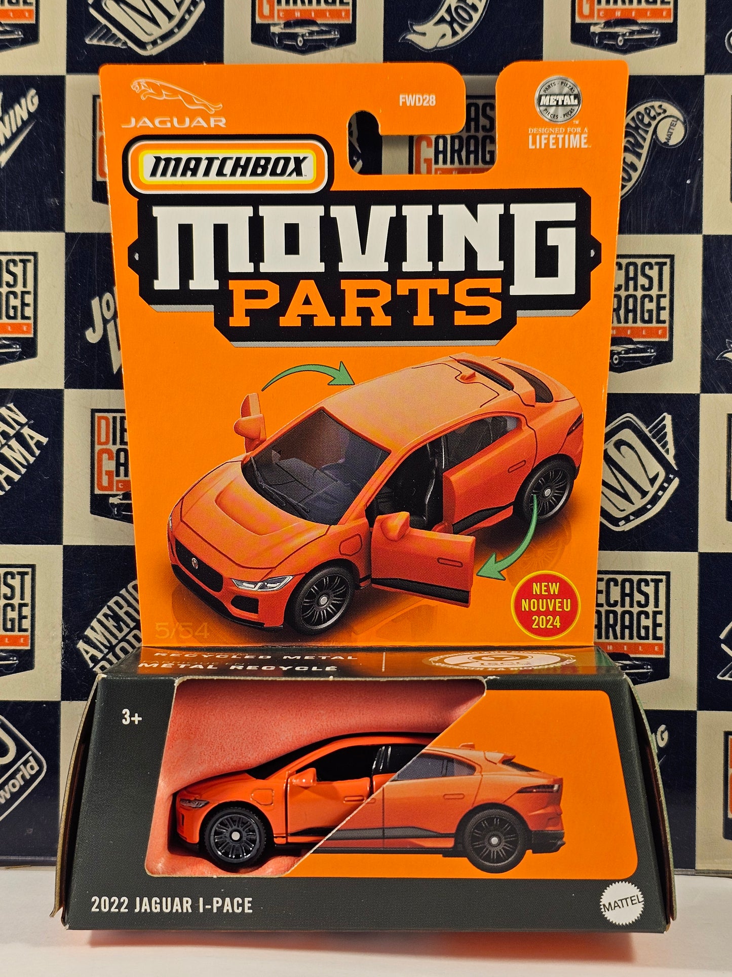 Matchbox Moving Parts 2022 Jaguar I-Pace